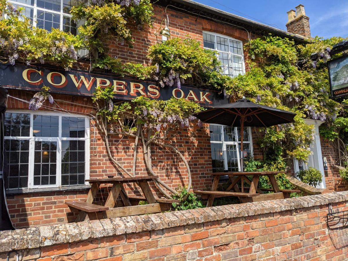 Cowpers Oak Bed and Breakfast Olney Eksteriør billede